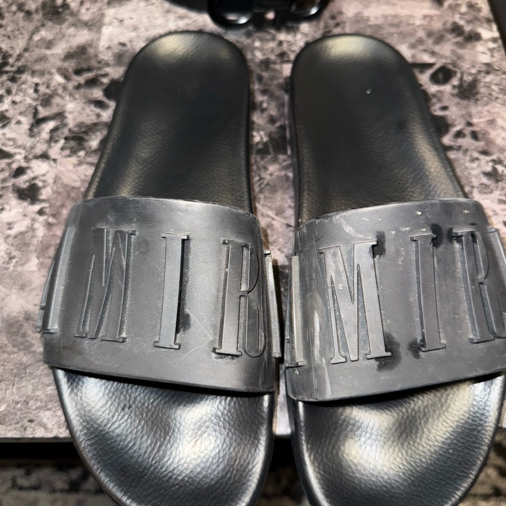 AMIRI Black Embossed Logo Slide Sandals